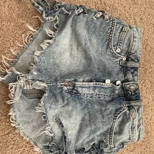 Tie-up denim shorts